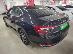 Skoda Superb TSI280 DSG Prestige - ფოტო 5