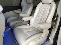 Buick GL8 Land Business Class 652T Comfort - ფოტო 17