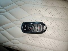 Buick GL8 ES Luxe 653T Comfort - ფოტო 9