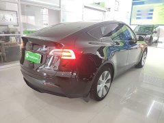 Tesla Model Y 2022 Facelift Rear-Wheel Drive - ფოტო 5