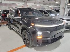 Li Auto L9 2022 Max - ფოტო 4