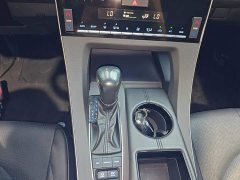 Toyota Avalon 2019 Hybrid 2.5L Luxury National VI - ფოტო 10