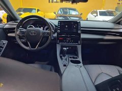 Toyota Avalon 2019 Hybrid 2.5L Luxury National VI - ფოტო 6