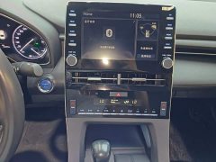 Toyota Avalon 2019 Hybrid 2.5L Luxury National VI - ფოტო 9