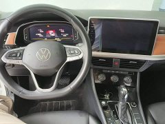 Volkswagen Bora 200TSI DSG Comfort Pro - ფოტო 10
