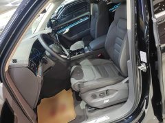 Volkswagen Touareg 2022 2.0TSI Ruishang Edition - ფოტო 15