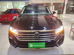 Volkswagen Touareg 2022 2.0TSI Ruishang Edition - ფოტო 3