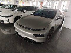 XPeng P7 625E - ფოტო 1