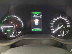 Toyota Sienna 2023 2.5L Hybrid Luxury - ფოტო 12