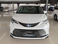 Toyota Sienna 2023 2.5L Hybrid Luxury - ფოტო 3