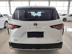 Toyota Sienna 2023 2.5L Hybrid Luxury - ფოტო 6