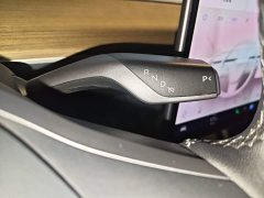 Tesla Model Y Standard Range RWD - ფოტო 14