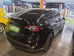 Tesla Model Y Standard Range RWD - ფოტო 7