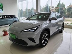 BAIC ARCFOX Alpha T5 2026 Extended Range 1215 Yuan Jing Zhi Xing Version - ფოტო 1