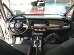Honda Fit 1.5L CVT Trendy Sunroof Edition - ფოტო 10