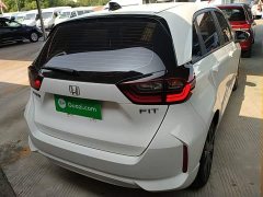 Honda Fit 1.5L CVT Trendy Sunroof Edition - ფოტო 6