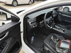 Geely Emgrand 4th Generation 1.5L CVT Luxury - ფოტო 14