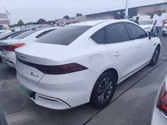 BYD Qin PLUS 2024 Glory Edition DM-i 55KM Leading - ფოტო 7