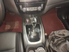 Nissan Qashqai 2.0L CVT 2WD XL Premium Prestige Commemorative Edition - ფოტო 14