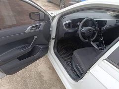 Volkswagen Polo Facelift Plus 1.5L Automatic Passion Life Edition - ფოტო 16