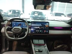 Lynk & Co Geely Lynk & Co 08 EM-P 220km AWD Performance Halo - ფოტო 10