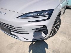 BYD Song Plus New Energy DM-i 110km Flagship Honors Edition - ფოტო 18