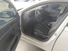 Volkswagen Lavida 280TSI DSG Comfort - ფოტო 16
