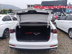 SAIC MG i5 2023 1.5L CVT Luxury - ფოტო 19