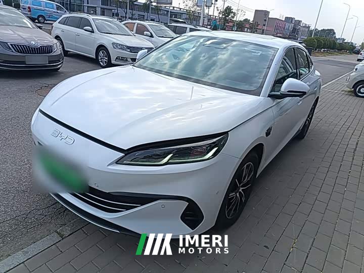 BYD Dolphin 06 DM-i Smart Drive 120KM Deluxe - ავტომობილი ჩინეთიდან