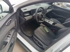 BYD Dolphin 06 DM-i Smart Drive 120KM Deluxe - ფოტო 16