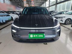 Tesla Model Y Rear-Wheel Drive - ფოტო 3