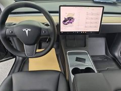 Tesla Model Y Rear-Wheel Drive - ფოტო 10