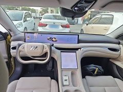 IM Motors Zhiji L6 Max Standard Edition - ფოტო 10