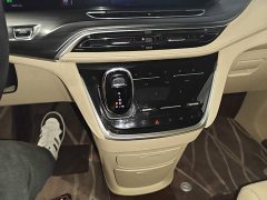 Buick GL8 ES Luxe Enjoyment Edition - ფოტო 14