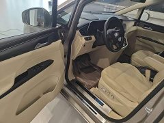 Buick GL8 ES Luxe Enjoyment Edition - ფოტო 16