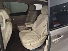 Buick GL8 ES Luxe Enjoyment Edition - ფოტო 17