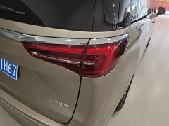 Buick GL8 ES Luxe Enjoyment Edition - ფოტო 8