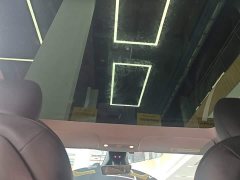 Tesla Model Y Rear-Wheel Drive - ფოტო 18