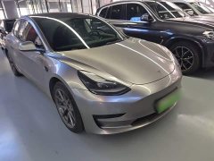 Tesla Model 3 Rear-Wheel Drive - ფოტო 4