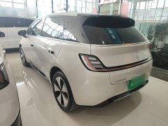 Baojun Yunduo 2023 460 Max - ფოტო 5