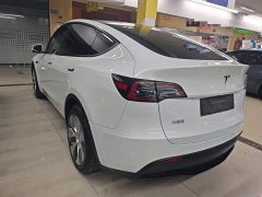 Tesla Model Y 2022 Facelift Long Range All-Wheel Drive - ფოტო 5