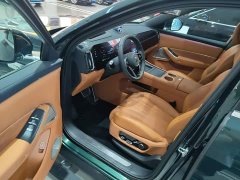 AITO M8 Extended Range Ultra 53.4kWh 6-Seater with 192-Channel LiDAR - ფოტო 12