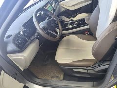 BYD Qin PLUS Glory Edition DM-i 55KM Leading - ფოტო 11