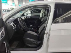 Volkswagen Touran 2023 200TSI DSG Smart Connected Edition - ფოტო 11