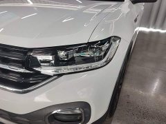 Volkswagen Touran 2023 200TSI DSG Smart Connected Edition - ფოტო 18