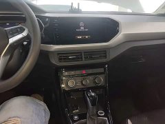 Volkswagen Touran 2023 200TSI DSG Smart Connected Edition - ფოტო 9