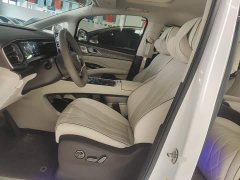 Denza BYD Denza D9 DM-i 1050 Premium - ფოტო 15