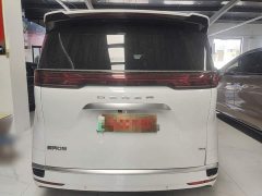 Denza BYD Denza D9 DM-i 1050 Premium - ფოტო 6