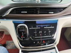 Buick GL8 Land Business Class 652T Comfort - ფოტო 14