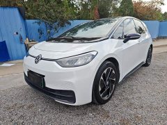 Volkswagen ID.3 Outstanding Edition - ფოტო 1